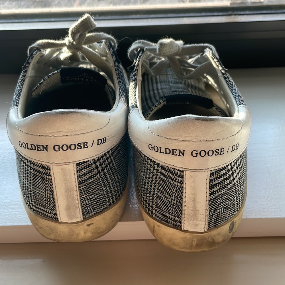 Golden Goose plaid size 7 sneakers - Picture 2 of 4